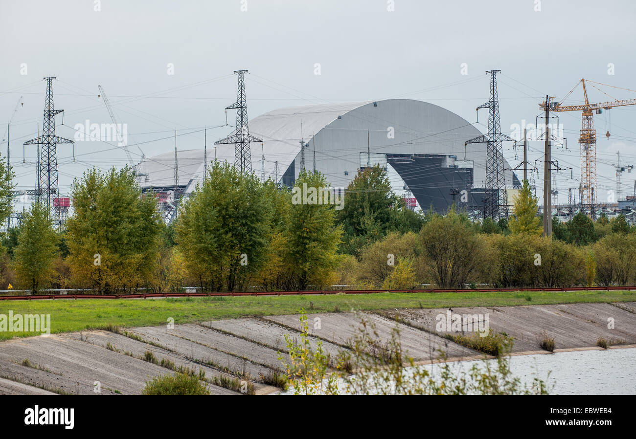 Neue sichere Entbindung gebaut, um alte Sarkophag des nuklearen Reaktor Nummer 4 im Kernkraftwerk Tschernobyl, Ukraine enthalten Stockfoto