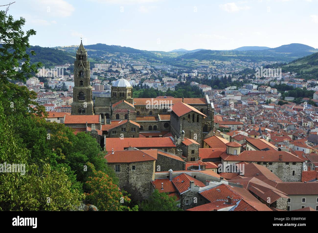 Le Puy Kathedrale Cathédrale Notre-Dame du Puy, UNESCO World Heritage Site, Le Puy-En-Velay, Haute Loire, Auvergne, Frankreich Stockfoto