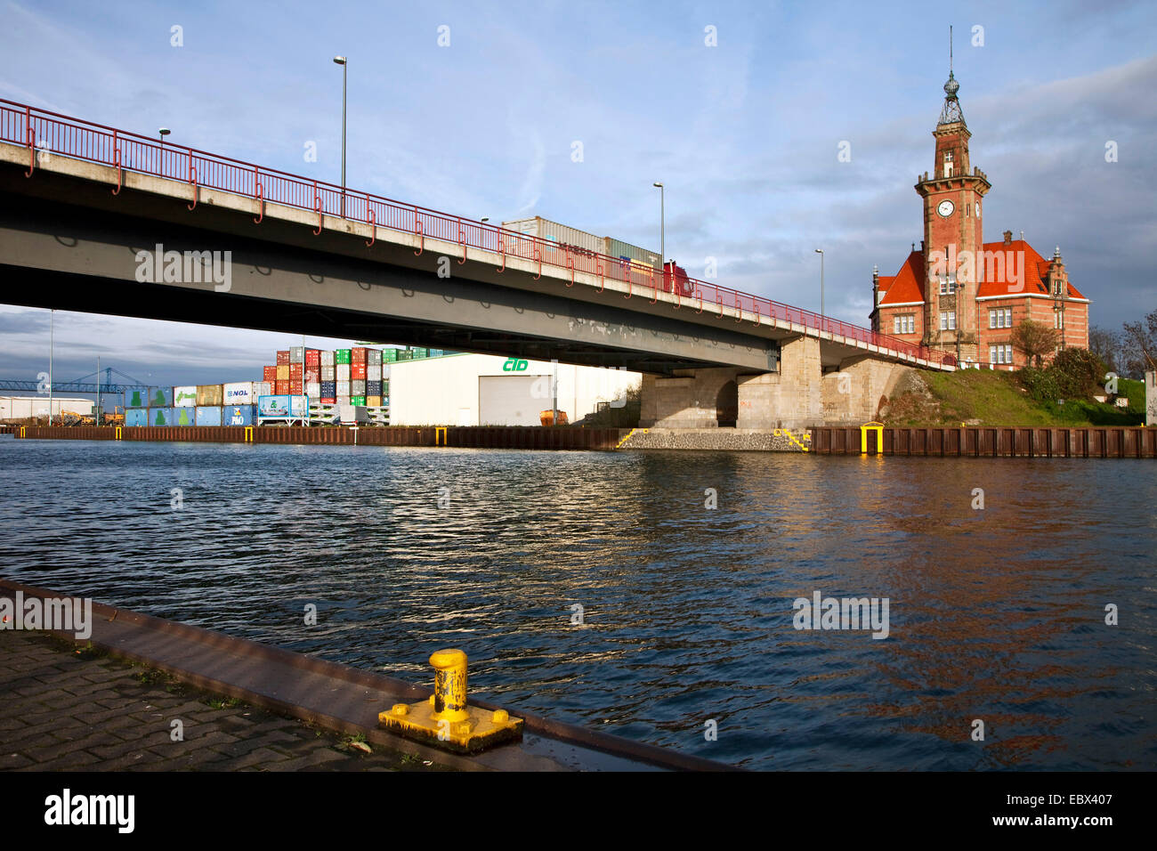 altes Hafenamt Dortmund Hafen, Dortmund, Ruhrgebiet, Nordrhein-Westfalen, Deutschland Stockfoto
