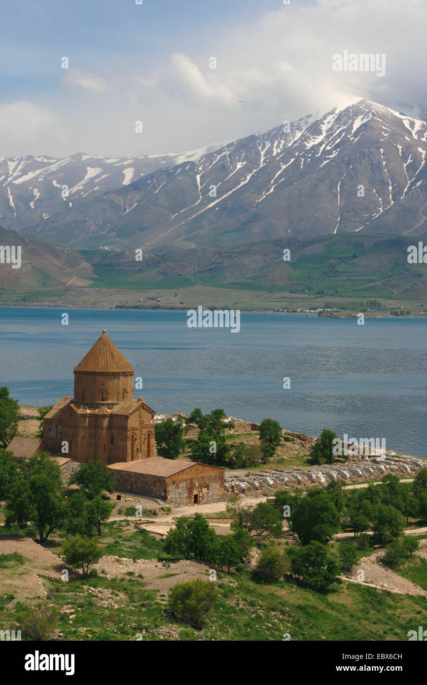 Blick vom Van-See mit der armenischen Kirche, Türkei, Ostanatolien, Akdamar, Akdamar Insel Akdamar Stockfoto