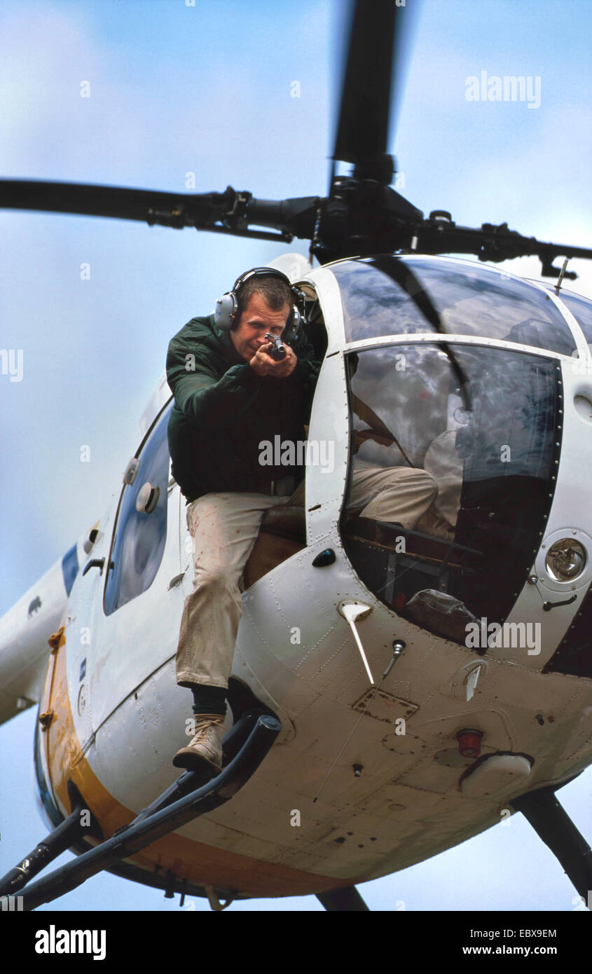 schießen Nashörner mit Beruhigungsmittel, Südafrika, Umfolozi Nationalpark Stockfoto