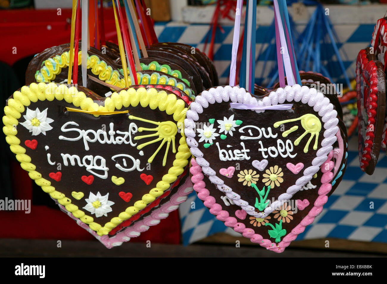 Lebkuchen heart oktoberfest in munich -Fotos und -Bildmaterial in hoher