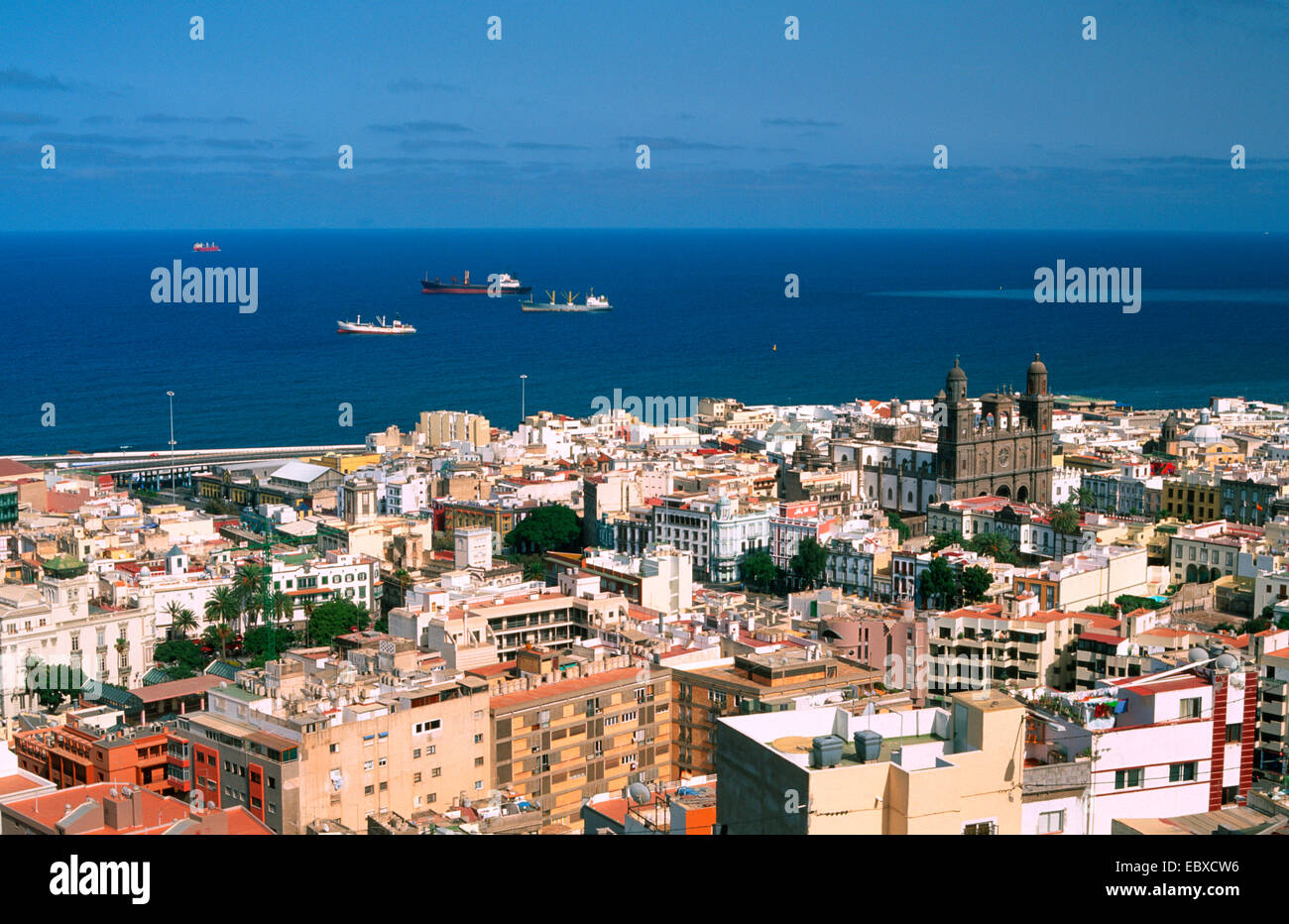 Blick auf die Kathedrale an der Plaza Santa Ana, Kanarische Inseln, Gran Canaria, Las Palmas Stockfoto