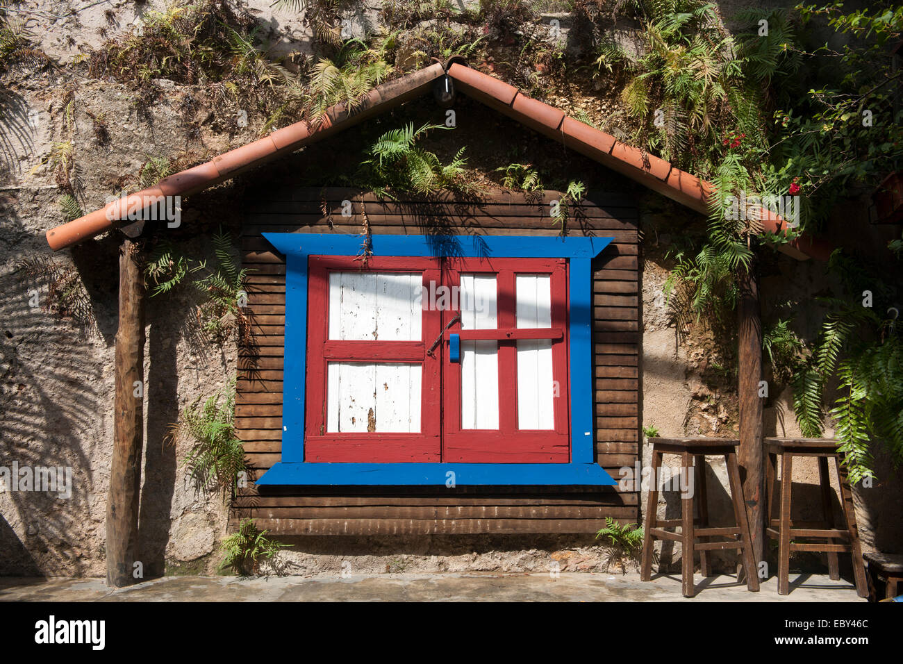 Dominikanische Republik, Santo Domingo, Zona Colonial, Calle Arzobispo Merino, Casa de Teatro, Bühnenbild Stockfoto