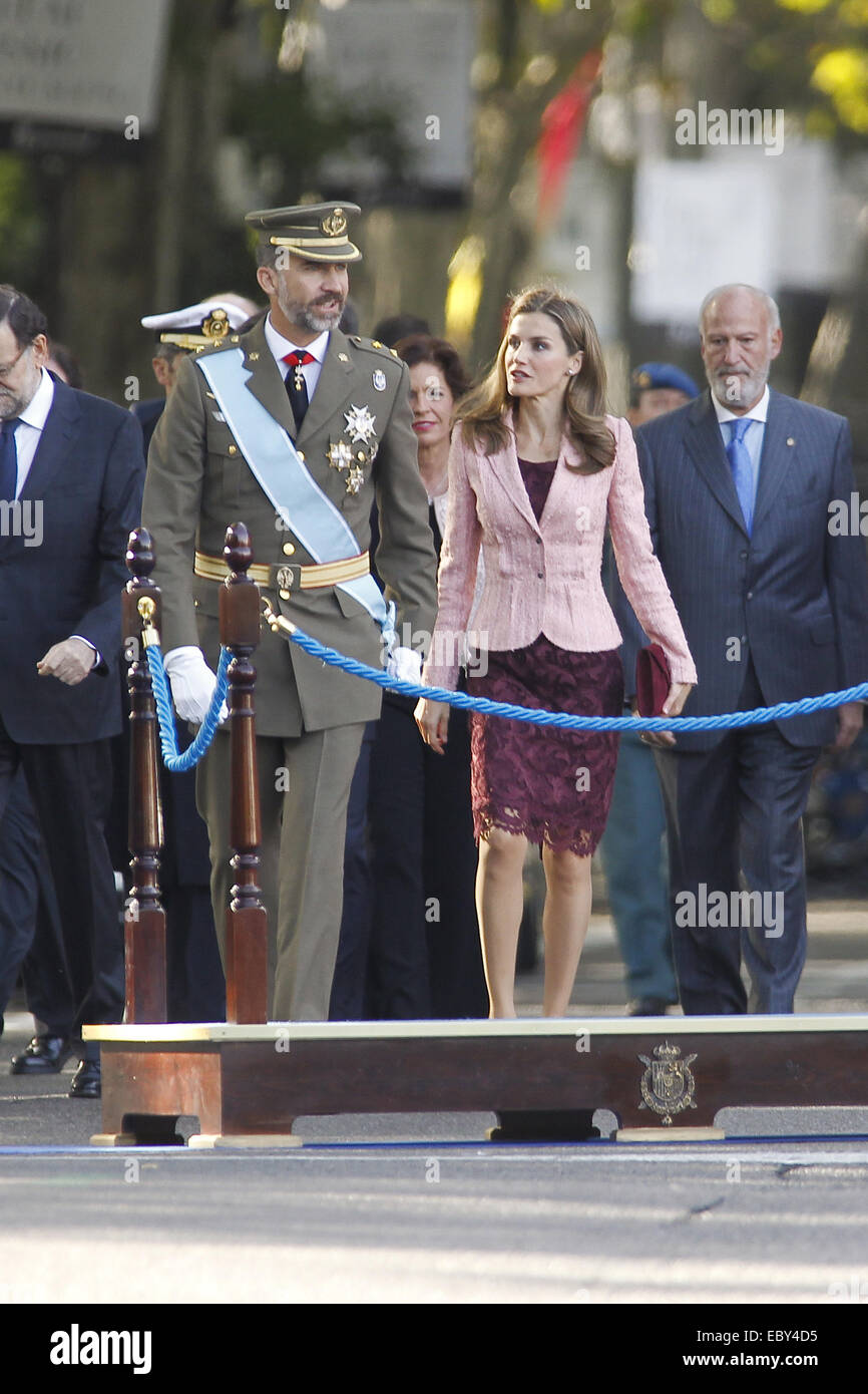 Foto von Kronprinz Felipe von Spanien und Prinzessin Letizia während einer Zeremonie in Madrid, Spanien. Der spanische Ministerpräsident kündigte auf einer Pressekonferenz am 2. Juni 2014 König Juan Carlos, die ich zur Abdankung zugunsten seines Sohnes Kronprinz Felipe beschlossen hat. Stockfoto