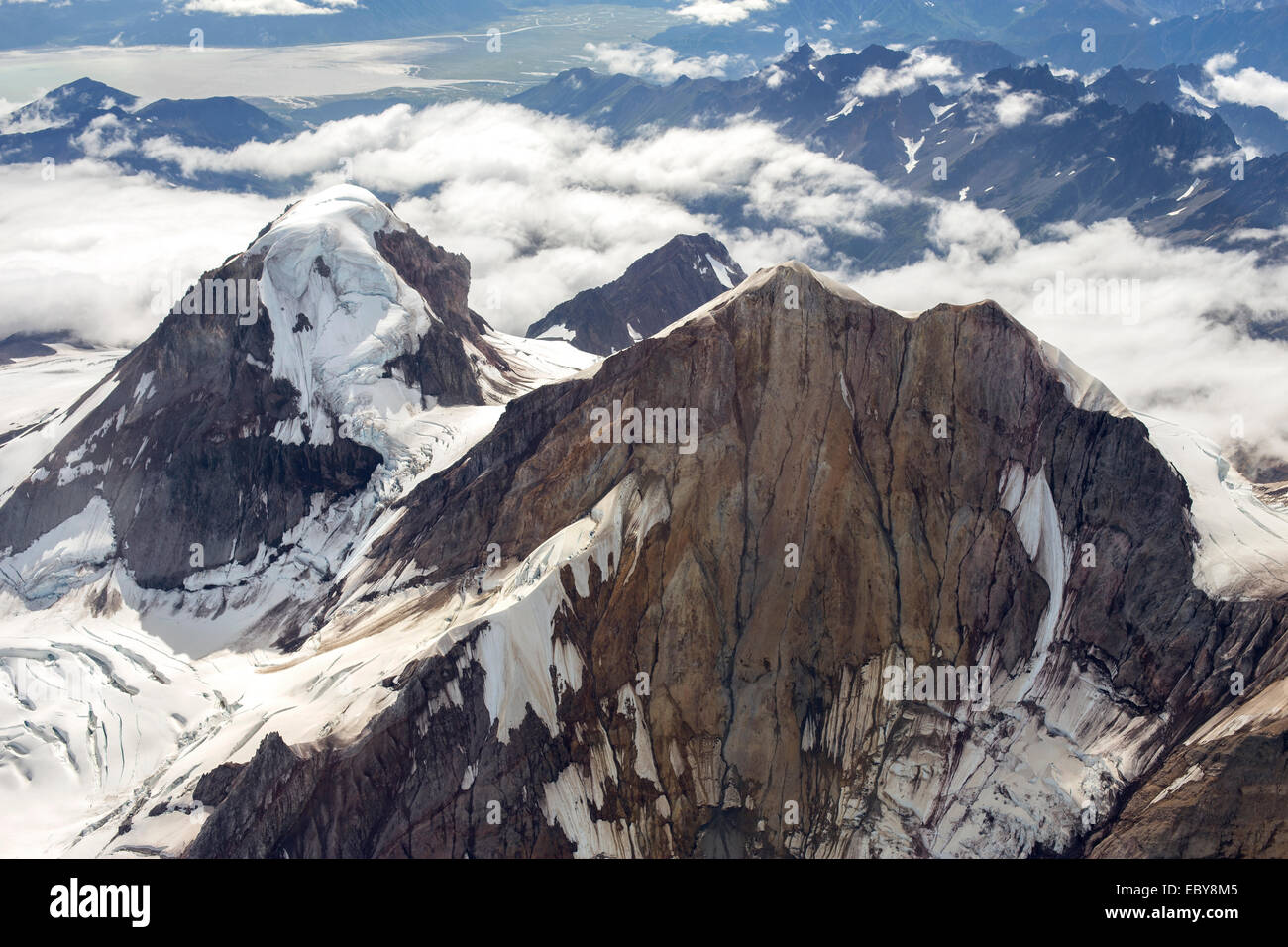 Luftaufnahme des Mt Lliamna, Alaska, USA Stockfoto