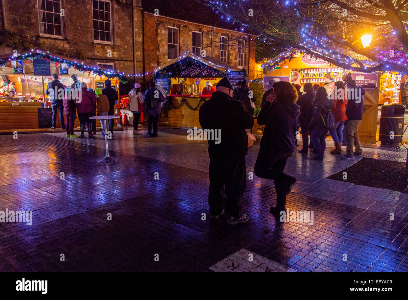 Winchester Cathedral Christmas Market, Hampshire, England, Großbritannien. Stockfoto