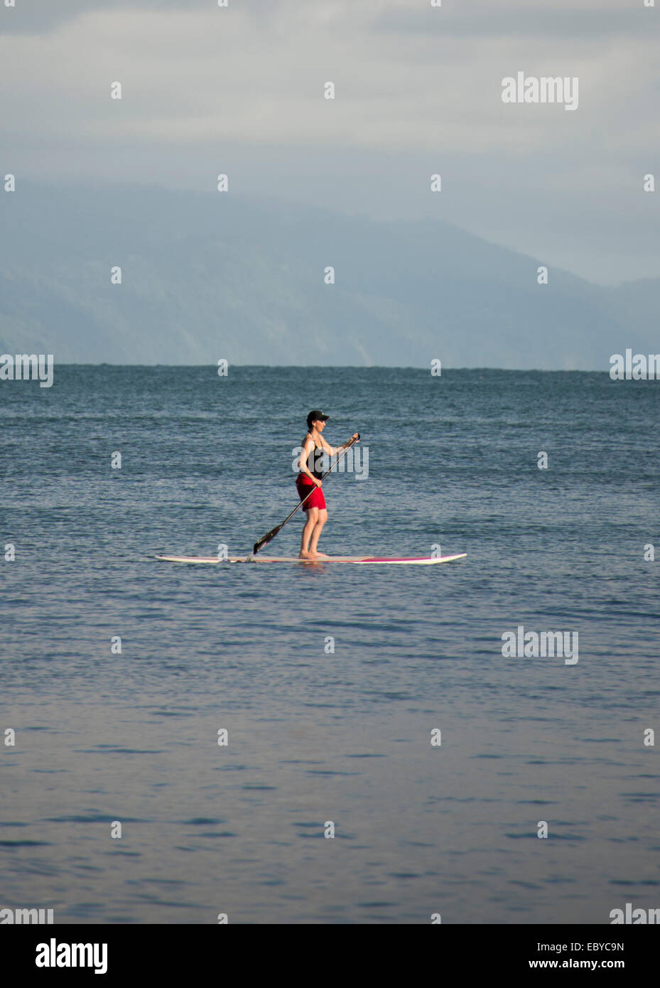 Paddle-boarding in Costa Rica Stockfoto