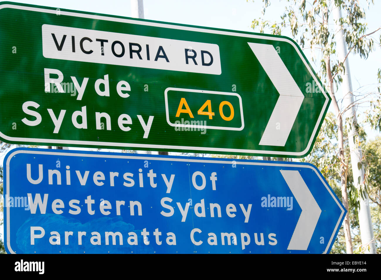 australische Zeichen Wegbeschreibung zur Universität western Sydney und Ryde Sydney, Australien Stockfoto