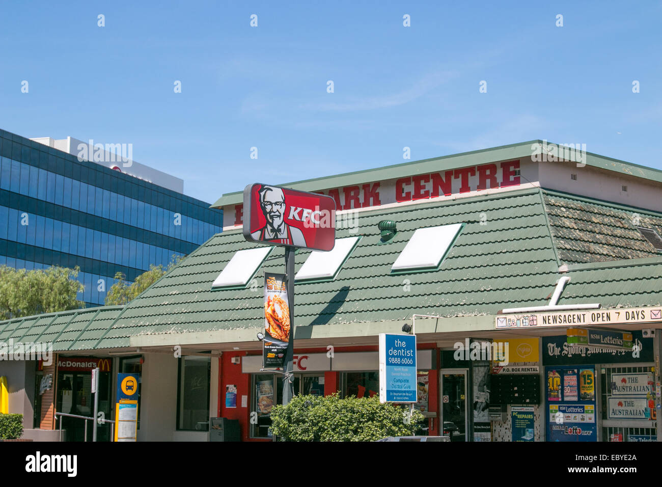 KFC Hähnchen-Restaurant in Macquarie Park, Sydney, Australien Stockfoto