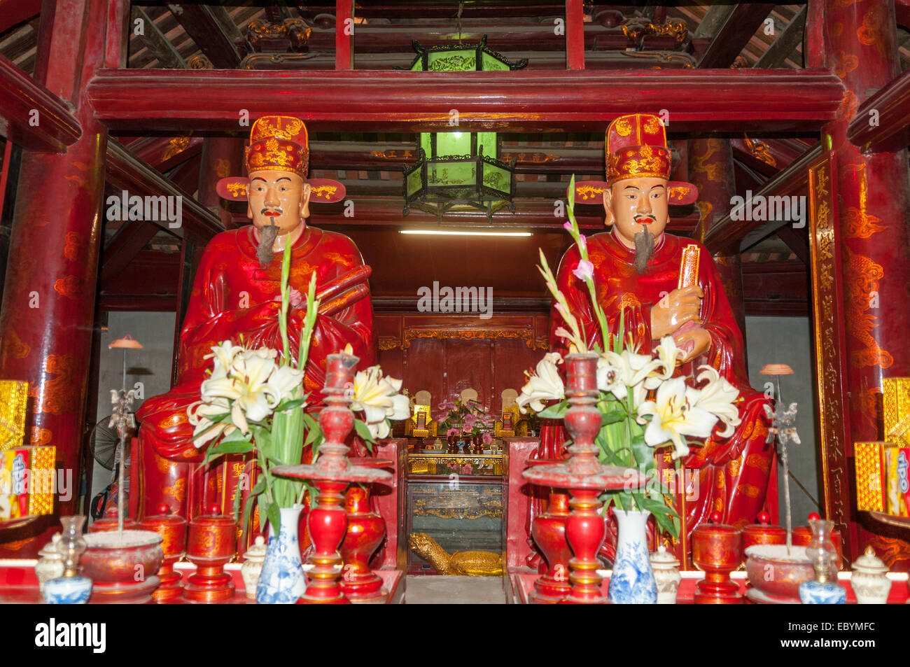Kluge Gelehrte im Temple of Literature, Hanoi, Vietnam Stockfoto