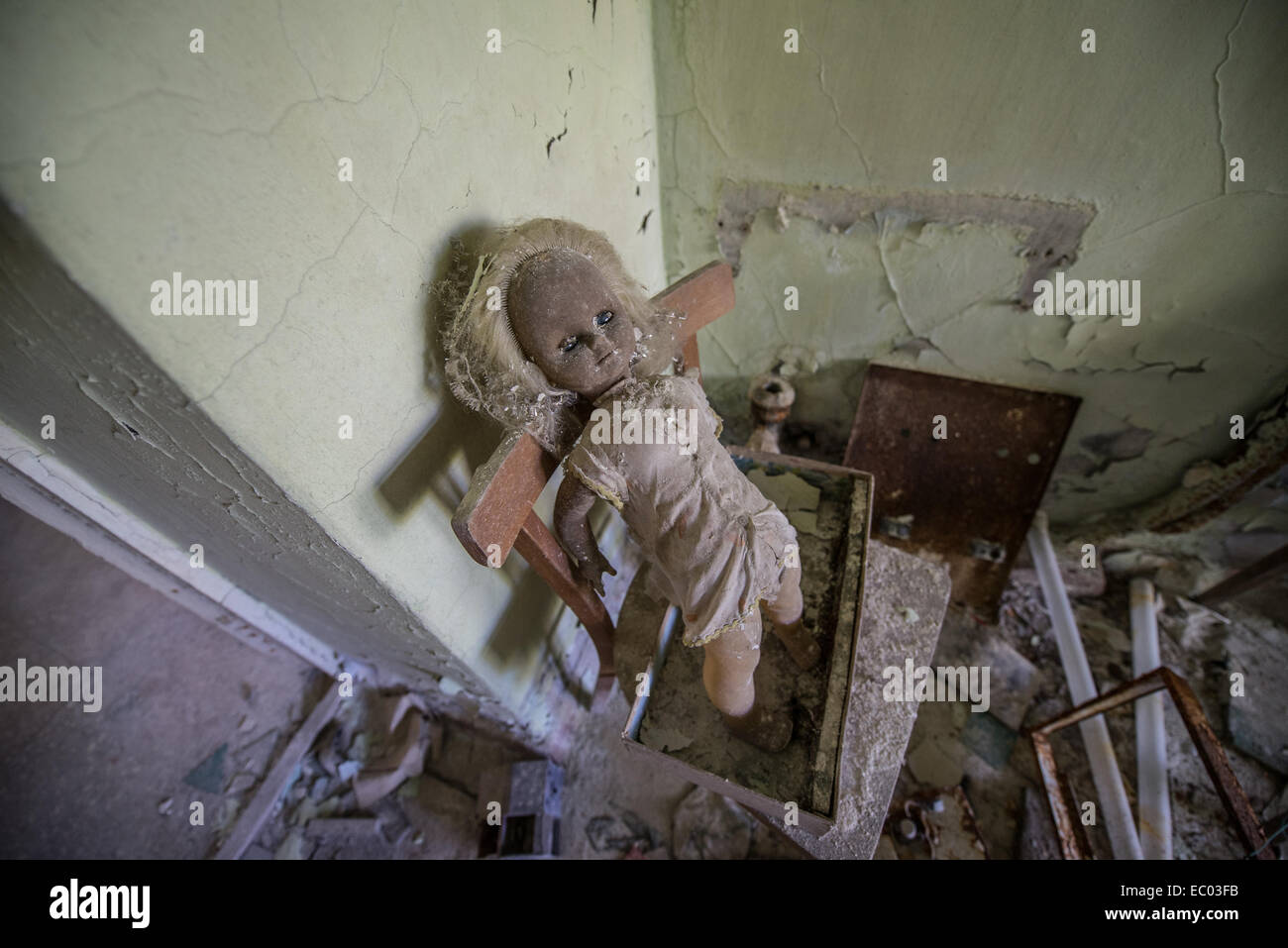 Mittelschule Nummer 3 in Pripyat verlassene Stadt, Sperrzone von Tschernobyl, Ukraine Stockfoto