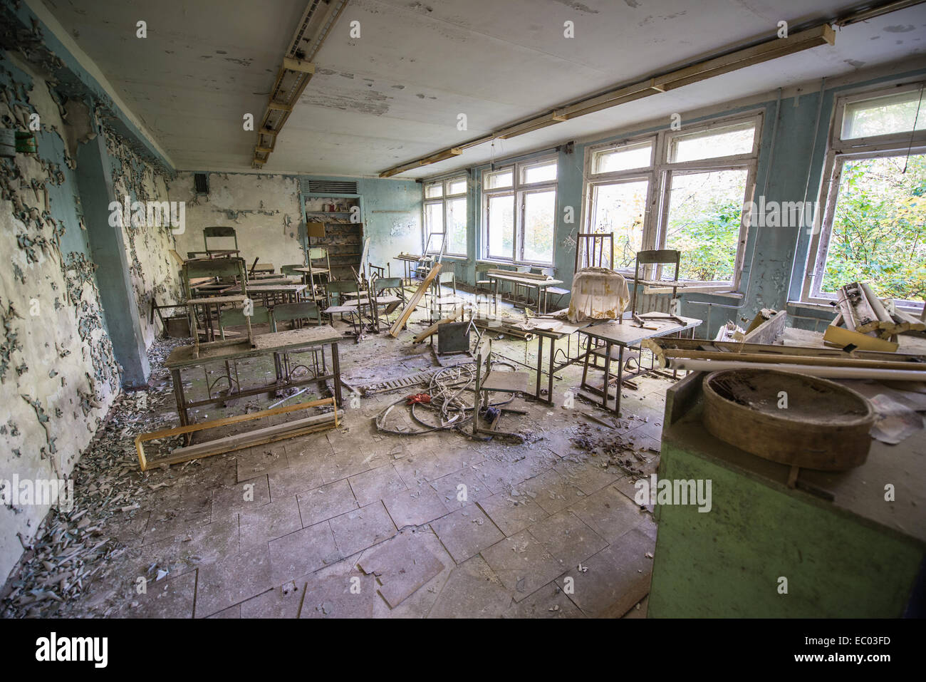Mittelschule Nummer 3 in Pripyat verlassene Stadt, Sperrzone von Tschernobyl, Ukraine Stockfoto