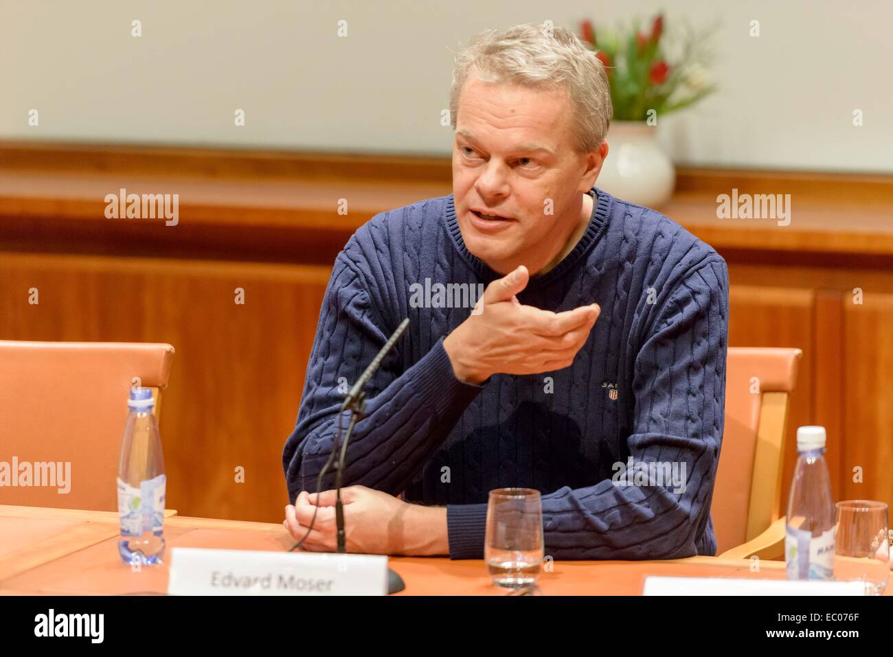 Stockholm, Schweden. 6. Dezember 2014. 2014 den Nobelpreis für Physiologie oder Medizin Gewinner Edvard I. Moser besucht eine Pressekonferenz in Stockholm, Schweden, 6. Dezember 2014. Die 2014 Nobelpreisträger sind in einer Reihe von Veranstaltungen vor der offiziellen Preisverleihung teilnehmen. Bildnachweis: Shi Tiansheng/Xinhua/Alamy Live-Nachrichten Stockfoto