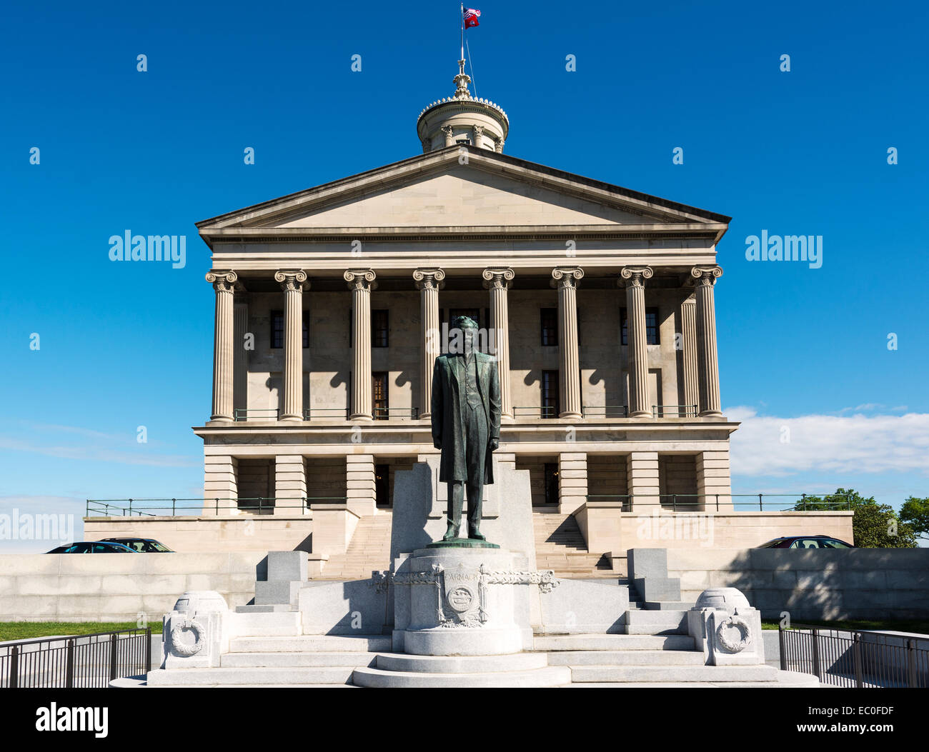 Nashville, Tennessee State Capitol Building, Statue von Edward W. Carmack, US-Senator 1901-1907 Stockfoto