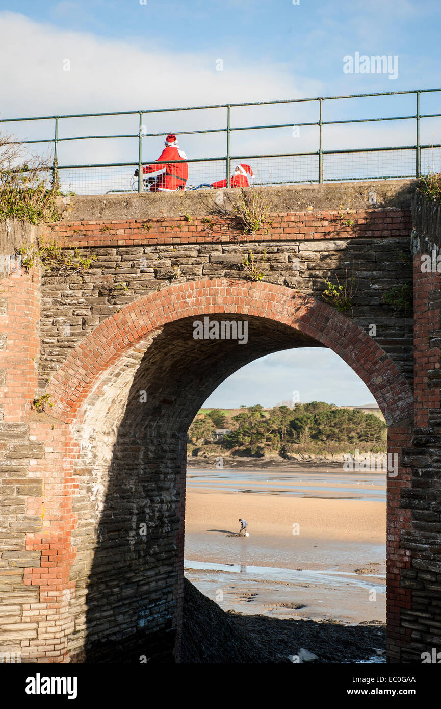 Padstow Santa Run 2014 Santa Bike Ride Cornwall Stockfoto