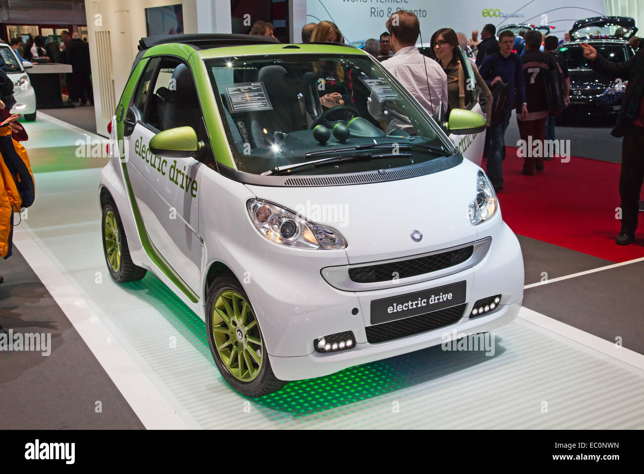 Genf - März 8: Das Smart ForSpeed vollelektrische Konzeptfahrzeug auf Vorschau auf der 81. internationalen Motor Show Palexpo-Genf-o Stockfoto