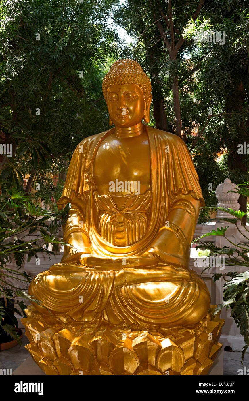 Statue von Sakyamuni Buddha Sakyamuni Buddha, Buddha, buddhistische Tempel, Hsi Lai Tempel, Stadt der Hacienda Heights, Los Angeles County, Kalifornien Stockfoto