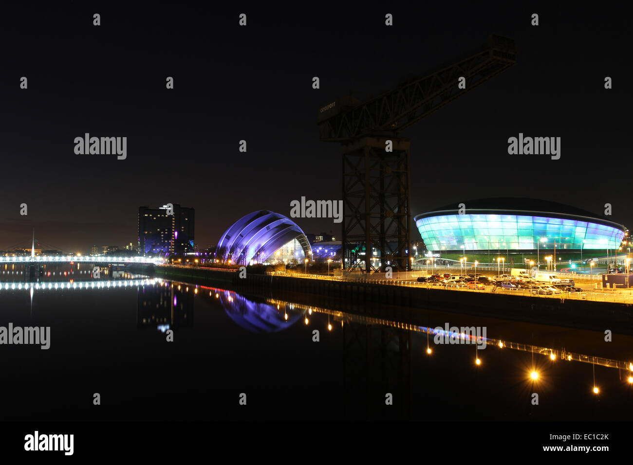 Gürteltier, Hydro und Glocken Brücke Glasgow Schottland Dezember 2014 Stockfoto