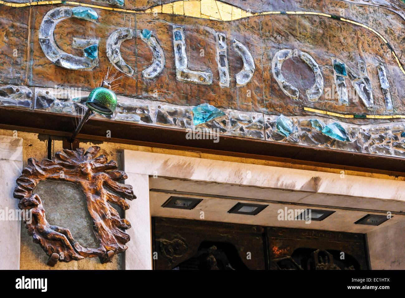 Goldoni Theater, Venedig. Eingang. Das Teatro Carlo Goldoni in Venedig, früher genannt Vendramin Theater, Theater von San Stockfoto