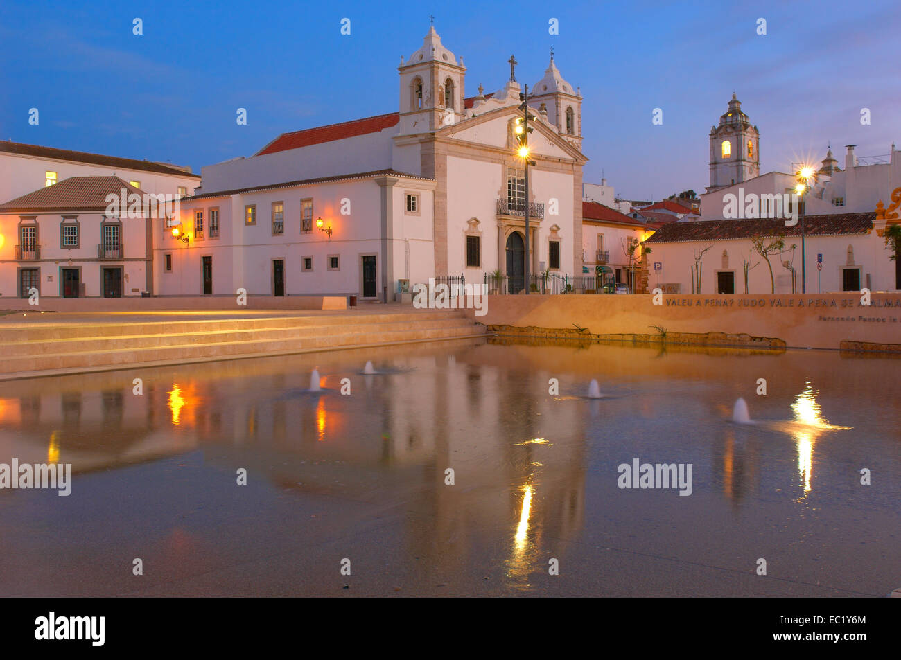 Santa Maria Kirche, Praça Infante Dom Henrique Square, Lagos, Algarve, Portugal, Europa Stockfoto