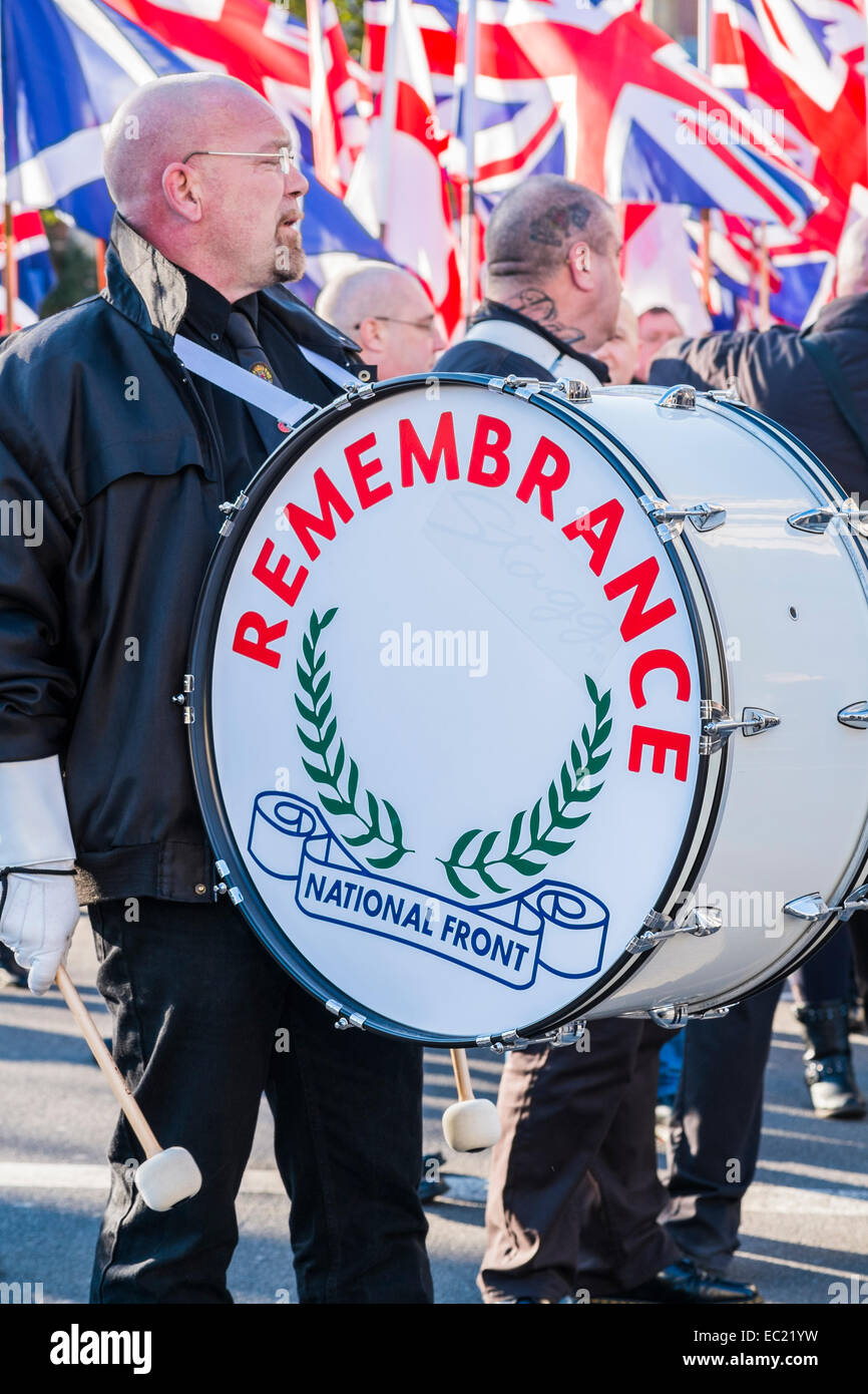 Nationale Front marschieren zur Erinnerung Sonntag - London Stockfoto