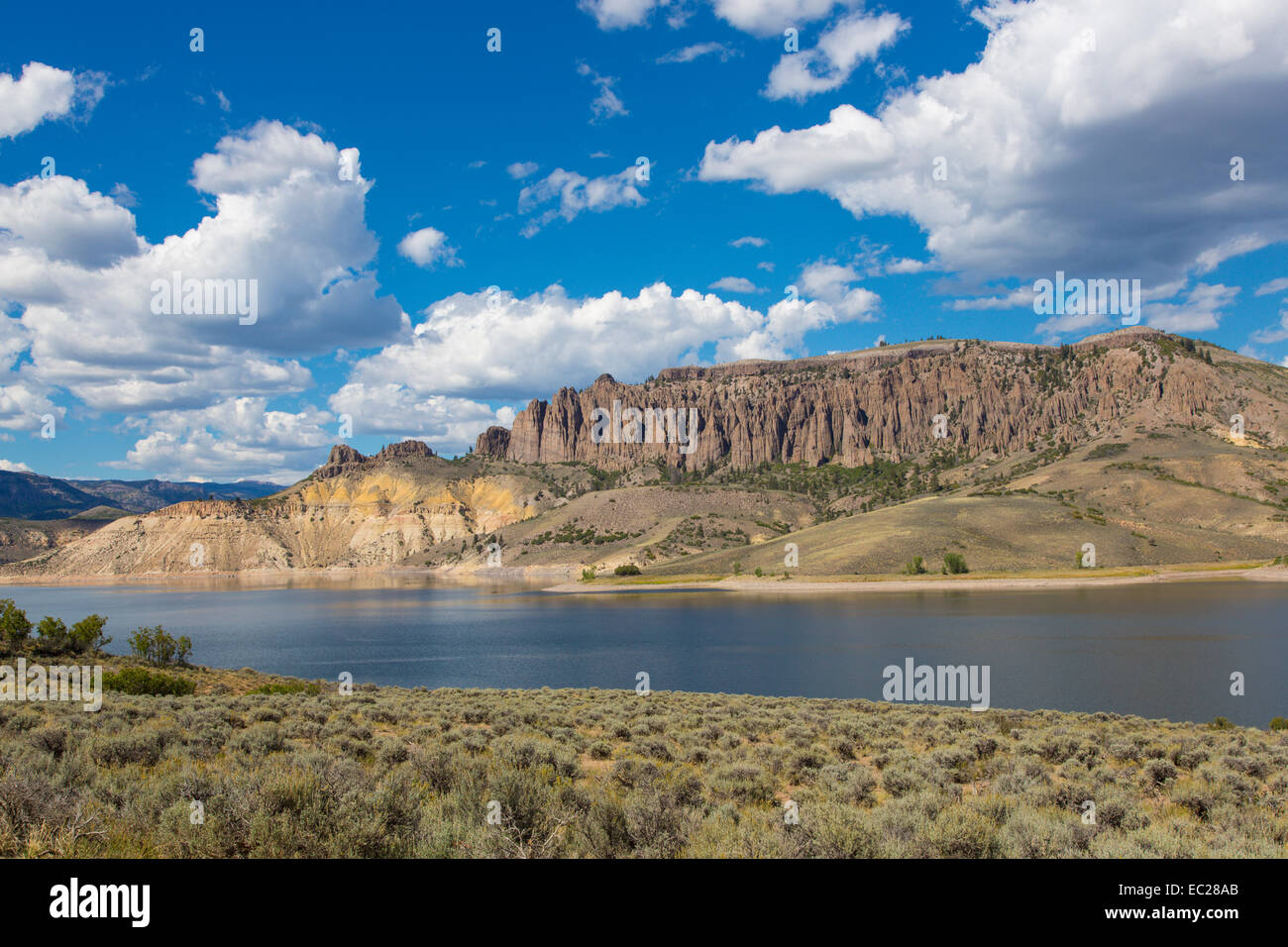 Dillon Zinnen und Gunnison River entlang Route 50 in den Rocky Mountains von Colorado Stockfoto