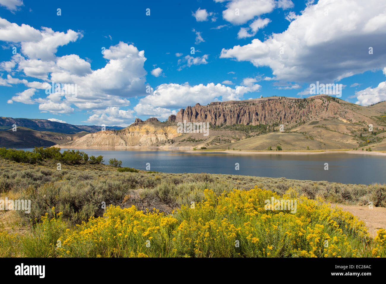 Dillon Zinnen und Gunnison River entlang Route 50 in den Rocky Mountains von Colorado Stockfoto