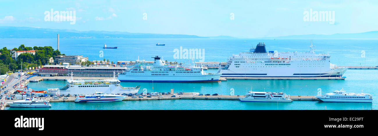 Panorama von einem Hafen in Split, Dalmatien, Kroatien Stockfoto