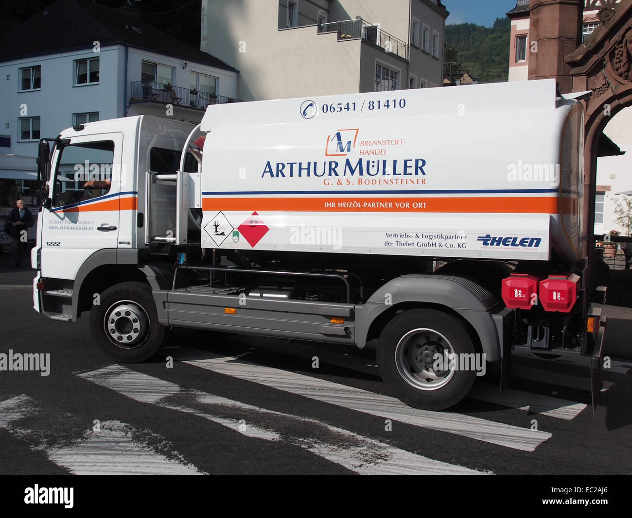 Abschleppdienst Gerd Müller Gmbh In Saarbrücken Brennstoffhandel arthur -Fotos und -Bildmaterial in hoher Auflösung – Alamy