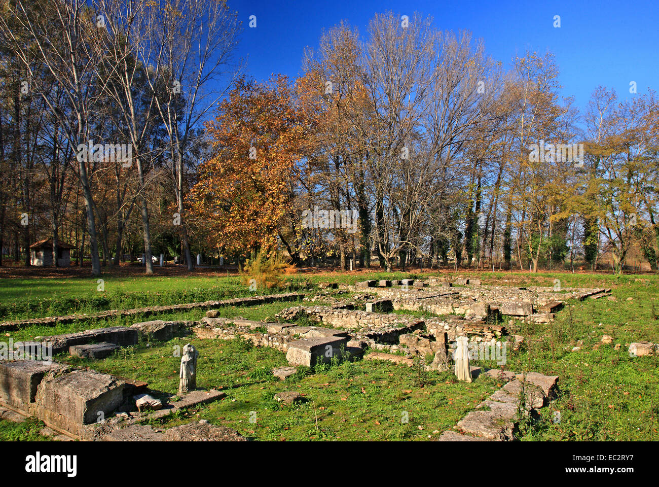 Das Heiligtum der Demeter in der archäologischen Stätte von Dion, "Heilige Stadt" der antiken Makedonen Pieria, Mazedonien, Griechenland. Stockfoto