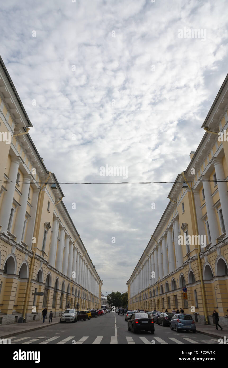 Historische Gebäude und Straßen in St. Petersburg, Russland Stockfoto