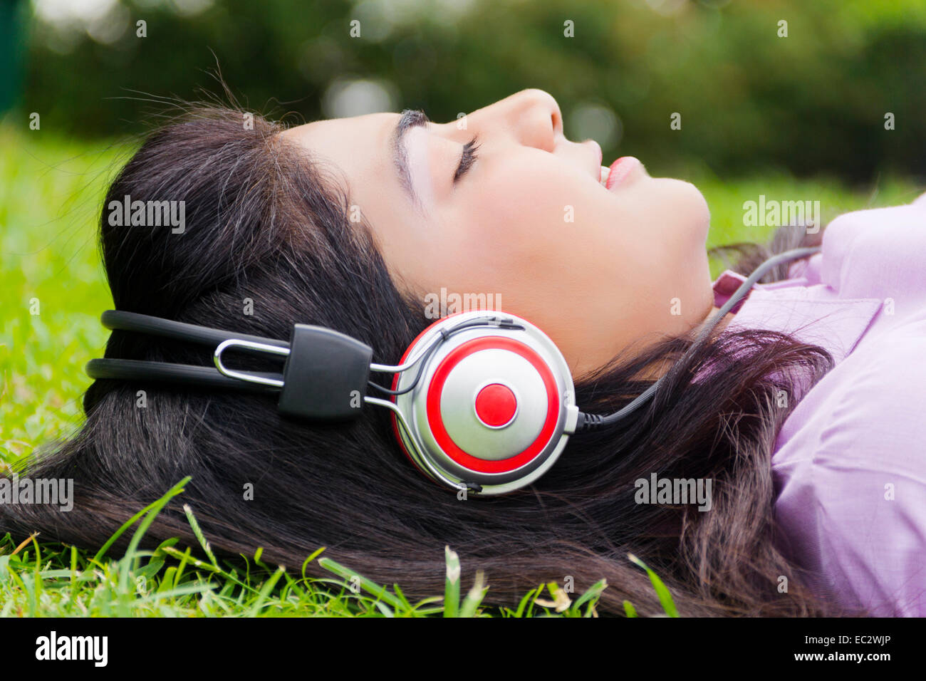 Inderin Business Park hören von Musik Stockfoto