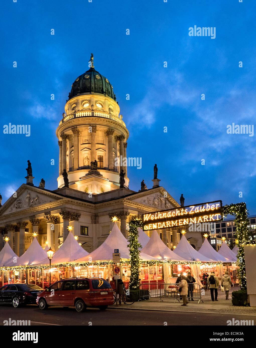 Weihnachtsmarkt auf dem Gendarmenmarkt, Berlin, Deutschland 2014 Stockfoto