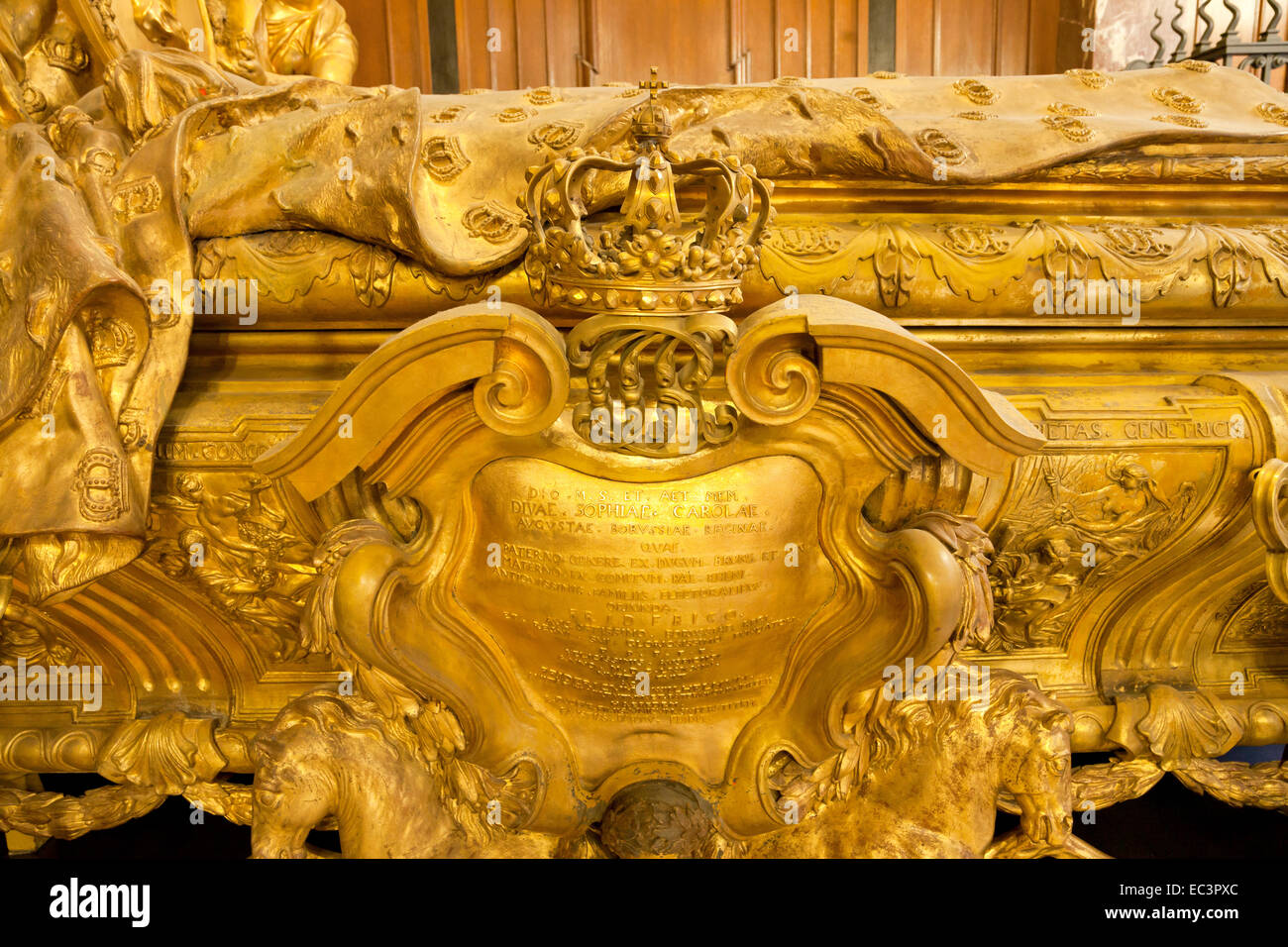 Sarkophag der Hohenzoller-Familie in der Gruft der Hohenzollern, Berliner Dom oder Dom in Berlin, Deutschland, Europa Stockfoto