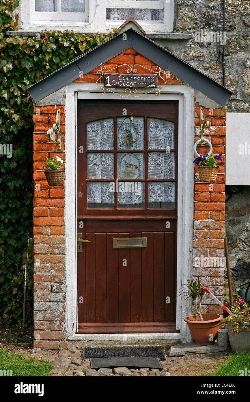 Haustür in Mullion, Eidechse Peninsulina, Cornwall, Südwestengland, Europa Stockfoto
