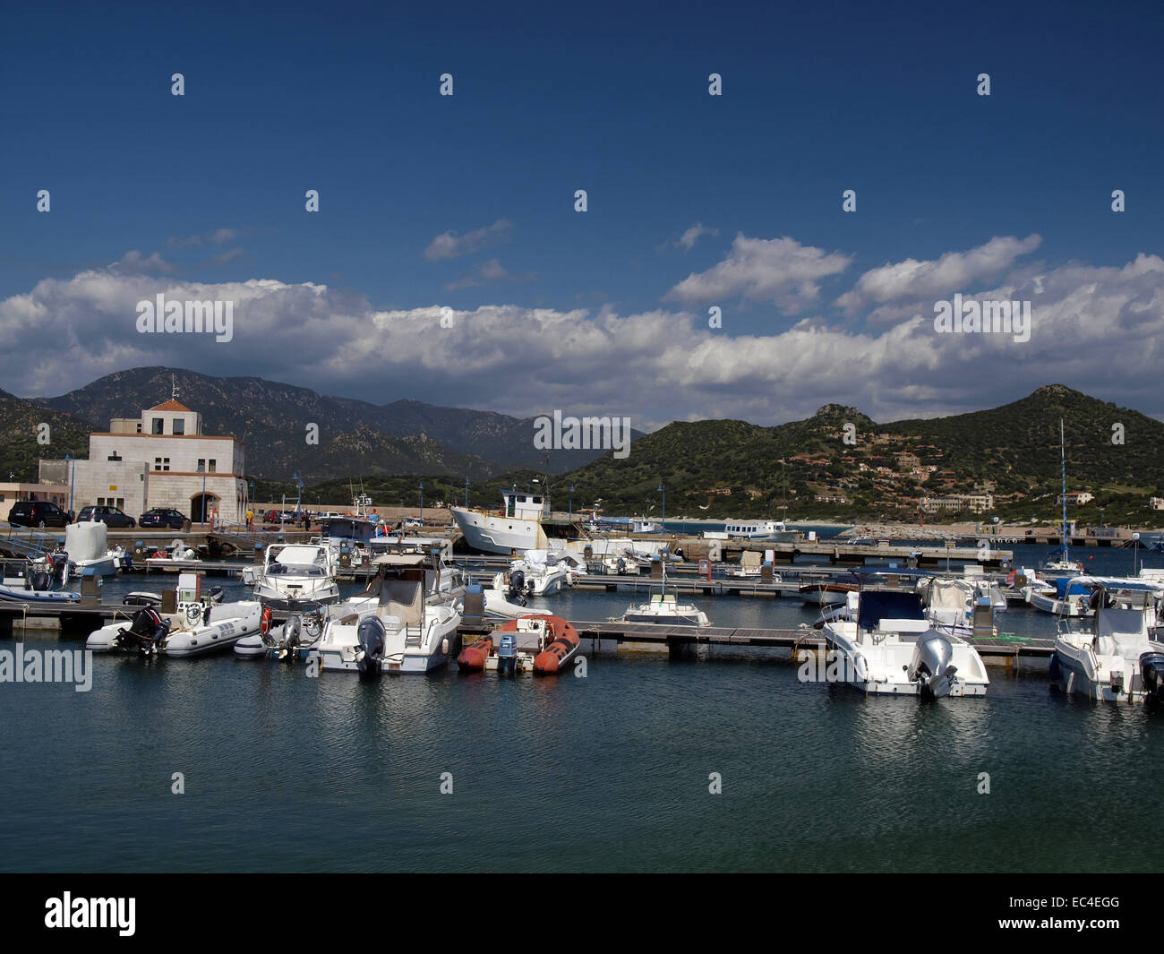 Campulongo, Villasimius, Hafen von Marina di Villasimius im Südosten von Sardinien, Europa Stockfoto