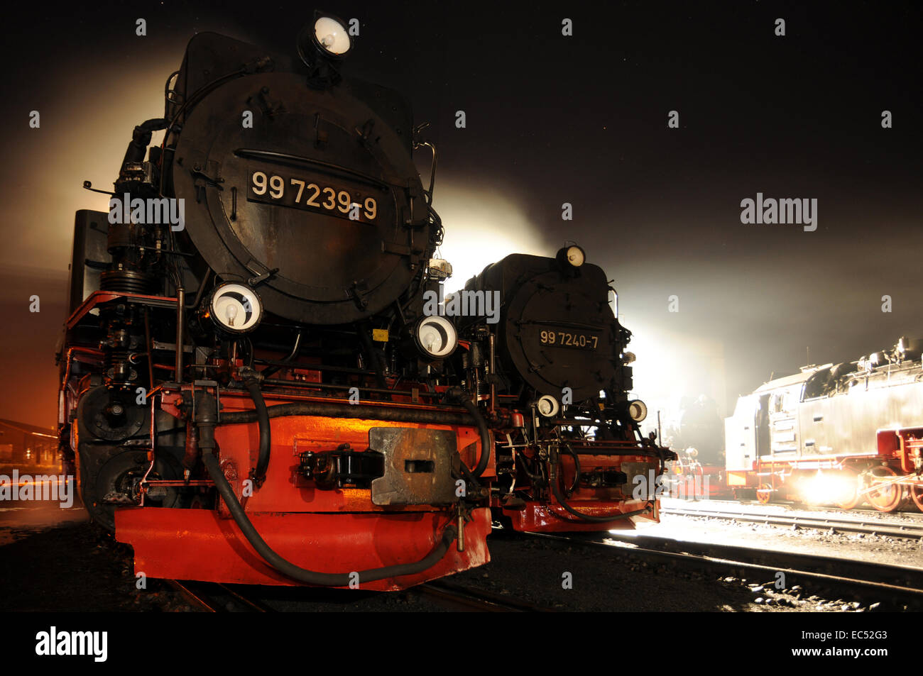Bergab fahren -Fotos und -Bildmaterial in hoher Auflösung – Alamy