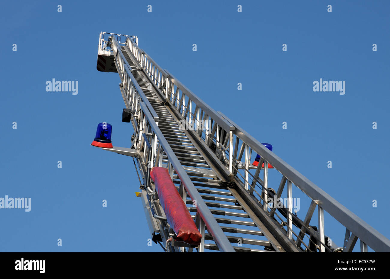 Feuerwehr Drehleiter Stockfoto