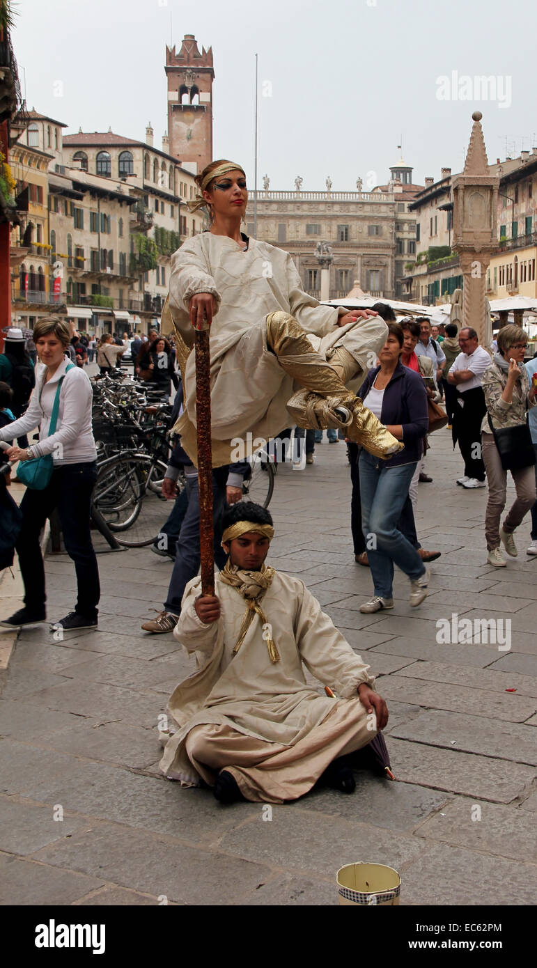 Verona, Straßenkünstler, Italien Stockfoto