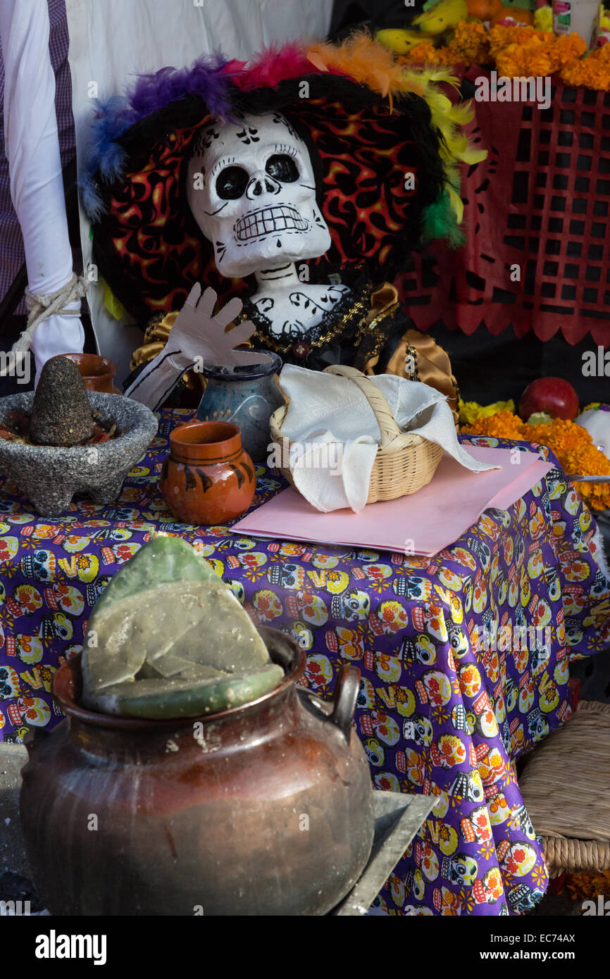 La Catrina am Dia de Los Muertos, eine Feier zu Ehren der Toten, in Queretaro, Mexiko 