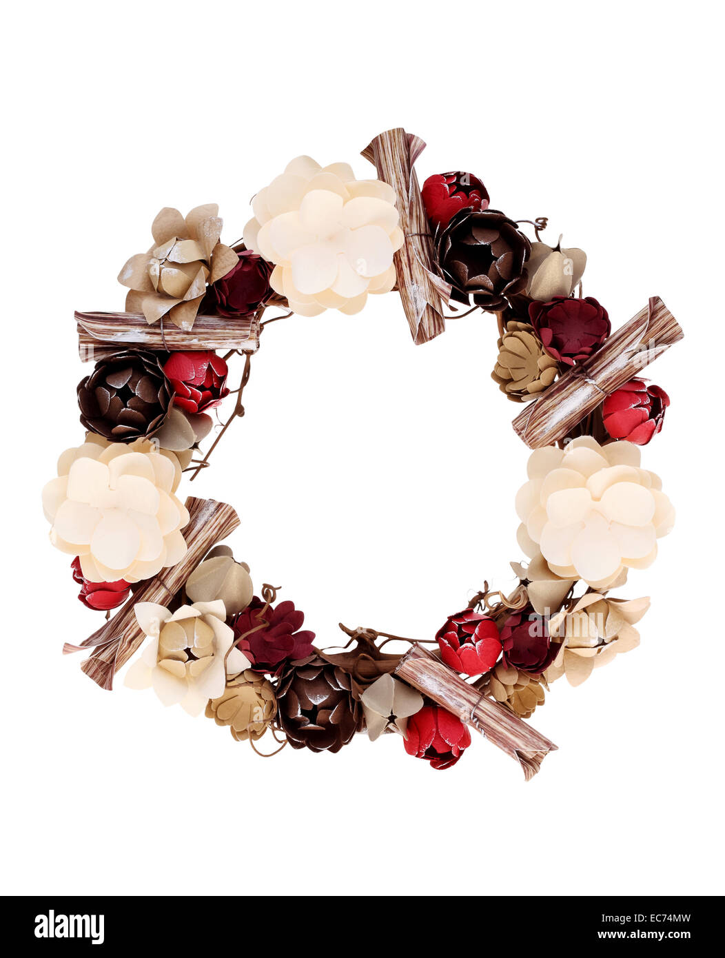 Kranz mit handgeschöpftem Papierblume verziert Stockfoto