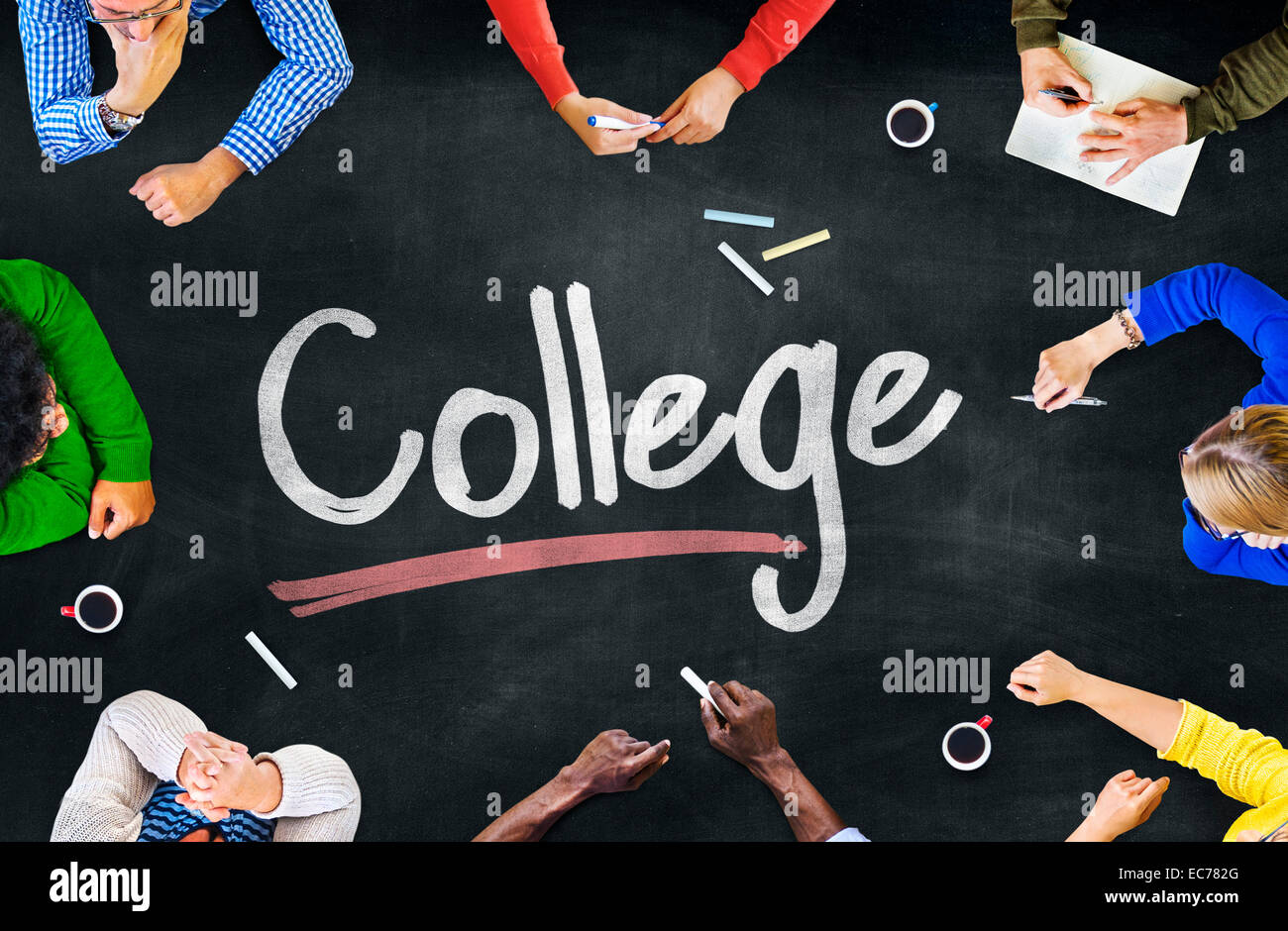 Multi-ethnischen Gruppe von Menschen und College-Konzepte Stockfoto