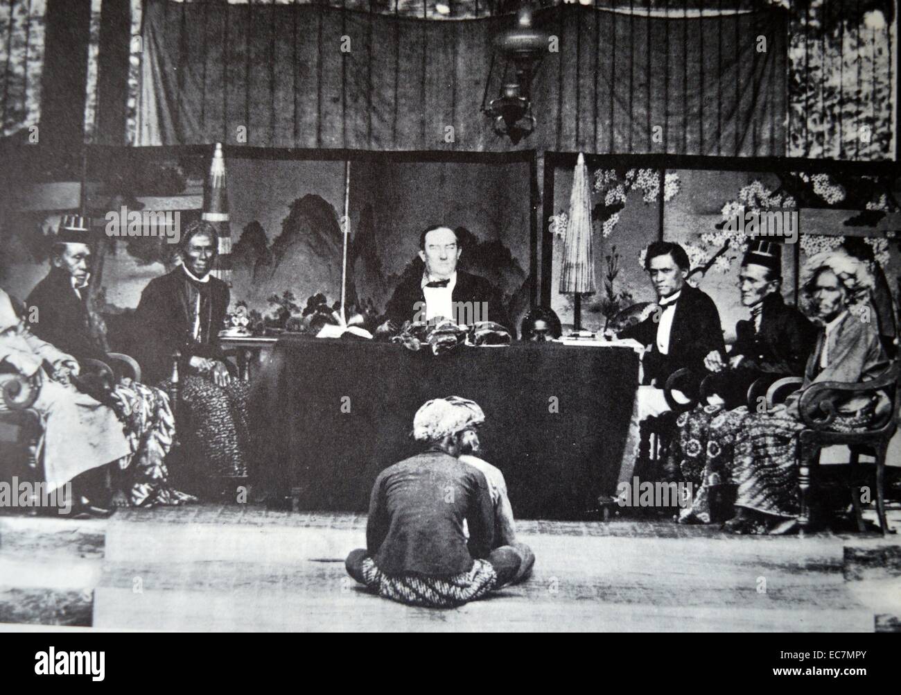 Testversion von einem niederländischen kolonialen Gericht in Indonesien von ein Mann Stockfoto