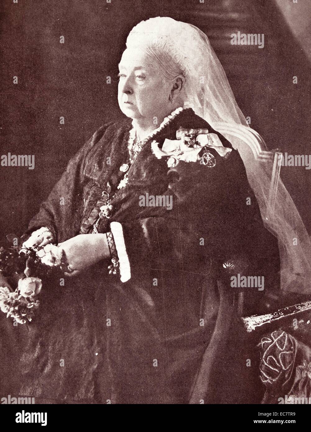 Königin Victoria von Großbritannien 1899. Victoria (Alexandrina Victoria; 24. Mai 1819 - 22. Januar 1901) Der Monarch des Vereinigten Königreichs von Großbritannien und Irland wurde ab dem 20. Juni 1837 bis zu ihrem Tod. Vom 1. Mai 1876, die sie pflegte, die zusätzlichen Titel der Kaiserin von Indien Stockfoto