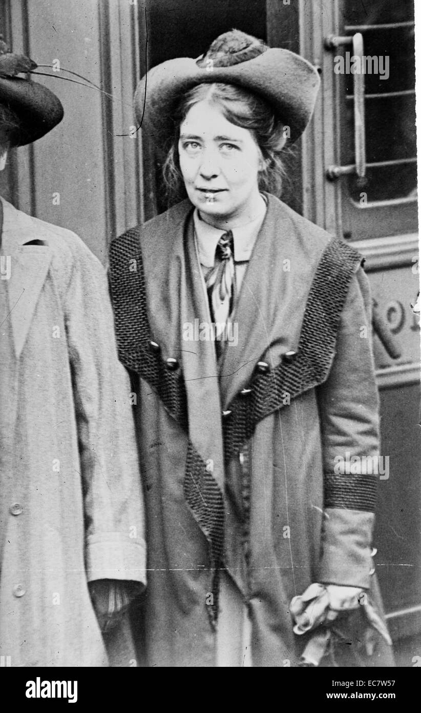 Emmeline Pankhurst war eine britische politischer Aktivist und Führer der britischen Suffragettenbewegung, die dazu beigetragen haben, den Frauen das Wahlrecht zu gewinnen. Um 1910 datiert Stockfoto