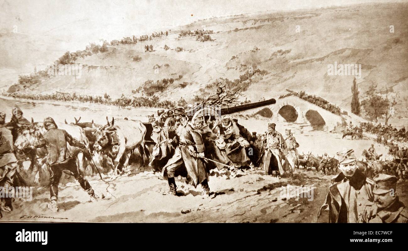 Serbische Artillerie zurückziehen und neu zu positionieren, während einer Kampagne im ersten Weltkrieg eine 1915 Stockfoto