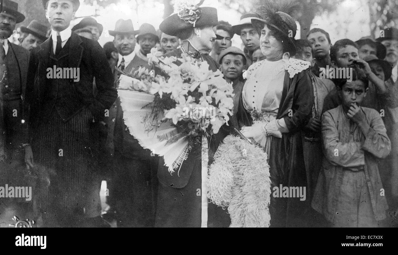 Frau Roosevelt (Edith Carow Roosevelt) in Rio de Janeiro, Brasilien während Präsident Theodore Roosevelt's Expedition in den Regenwald, die 1913 begann. Stockfoto