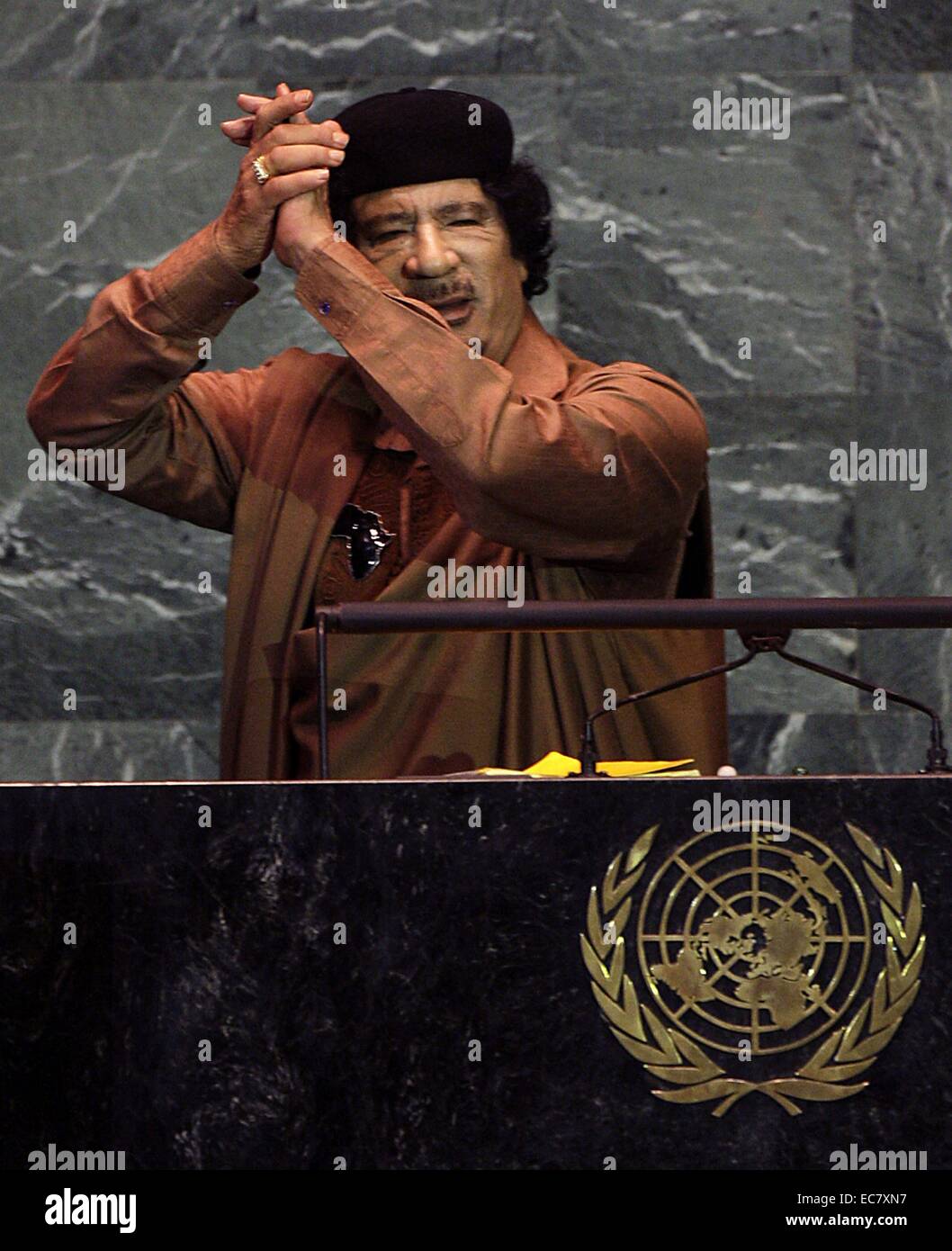 Muammar al-Gaddafi (1942 - 20. Oktober 2011); Libysche Revolutionär und Politiker; Herrscher über Libyen seit 42 Jahren. Die Macht durch einen Staatsstreich 1969. Die UN-Generalversammlung 2009 Stockfoto