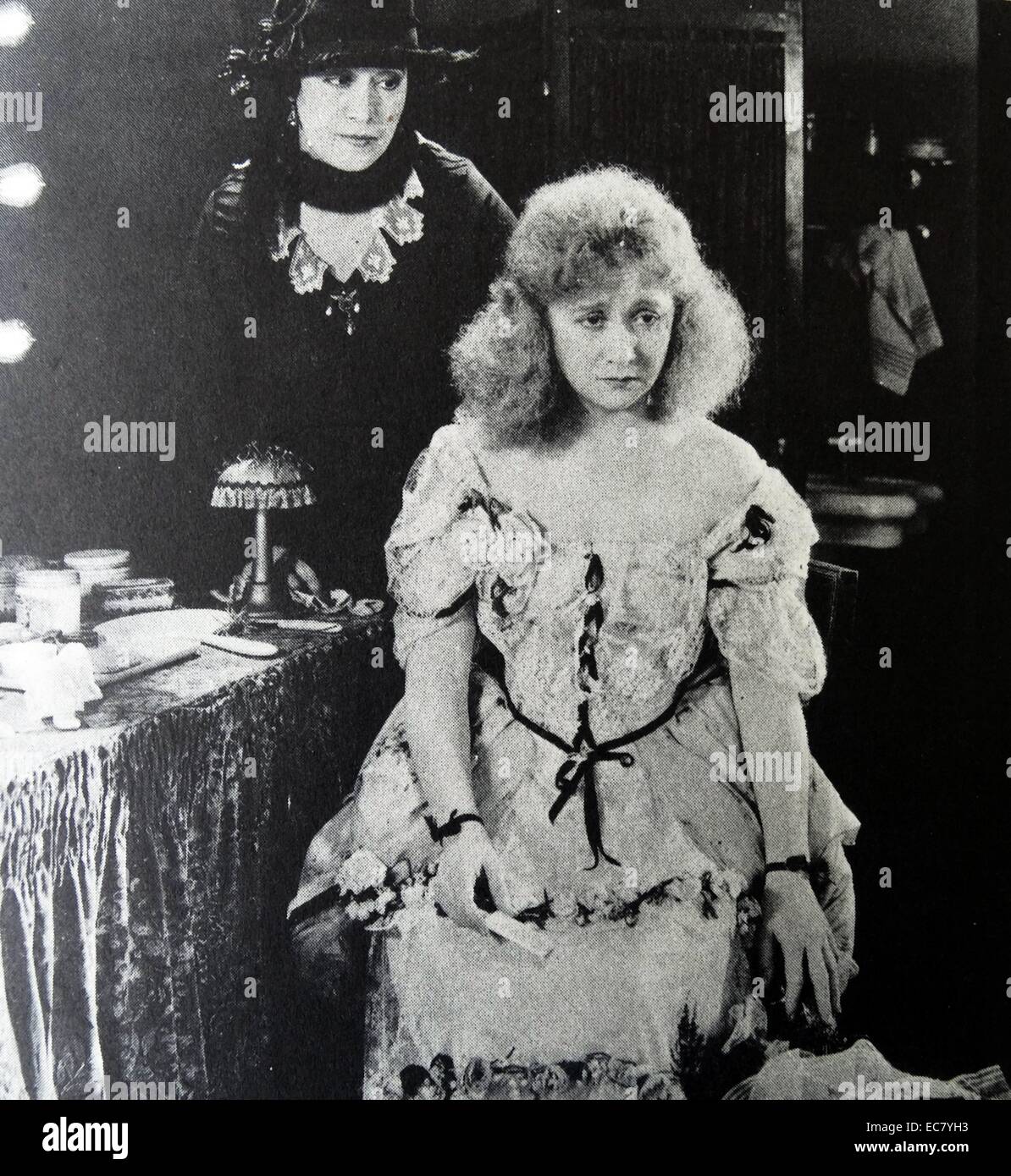 Bessie Berriscale hier mit Rosetta Maristini, gespielt in Stummfilmen der ersten Weltkrieg Ära gesehen Stockfoto